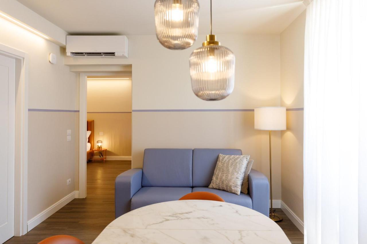 Casa Flores Apartments 巴多利诺 外观 照片